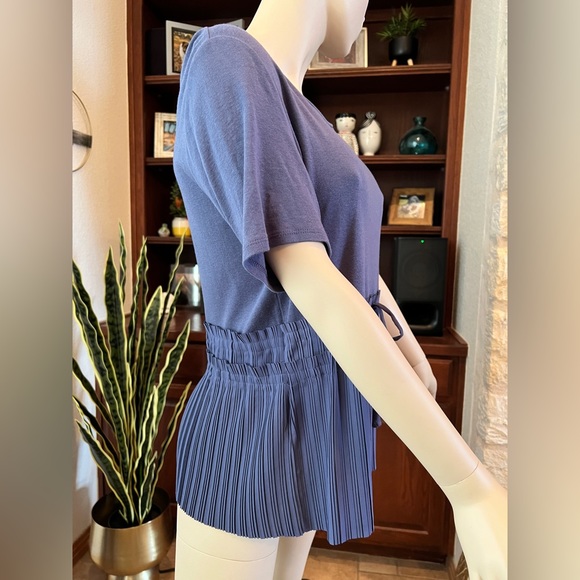 Vera Wang Navy Blue baby Doll & Ruffled Blouse Size Large - Picture 3 of 10